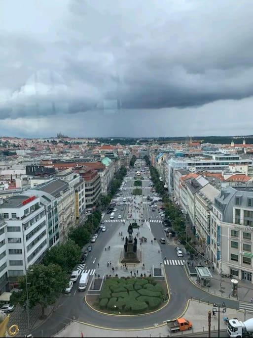 Apartment Romantic In The Center Of Prag